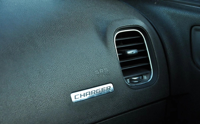 Dodge Charger cena 70000 przebieg: 206340, rok produkcji 2014 z Borek Wielkopolski małe 529